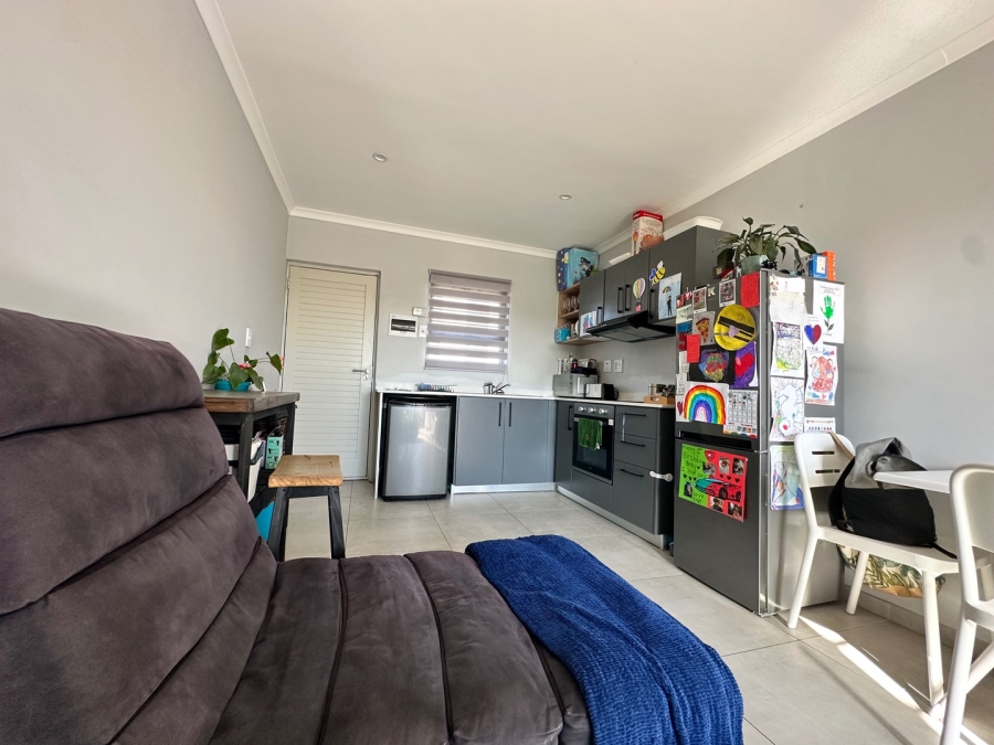 2 Bedroom Property for Sale in Parklands Western Cape